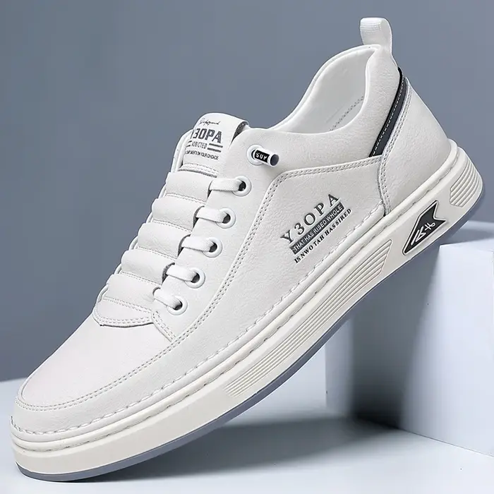 Marque hommes en cuir résistant à l'usure bas chaussures décontractées tendance baskets hommes d'aff