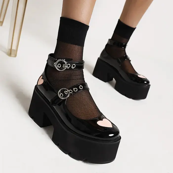 Chaussure en cuir pour femmes
