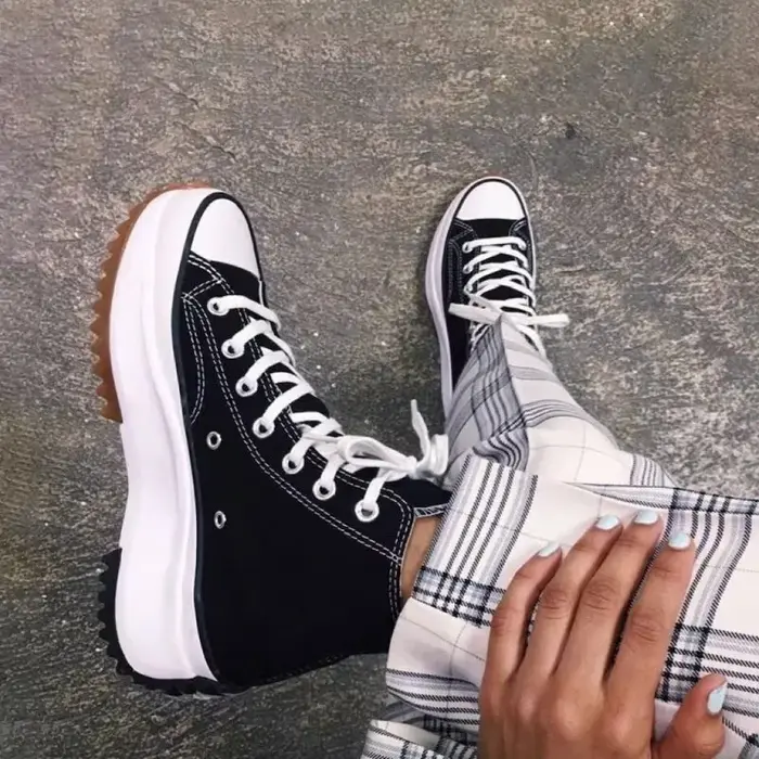 Nouvelles Chaussures en Toile Plateforme 2026 pour Femmes – Tendance