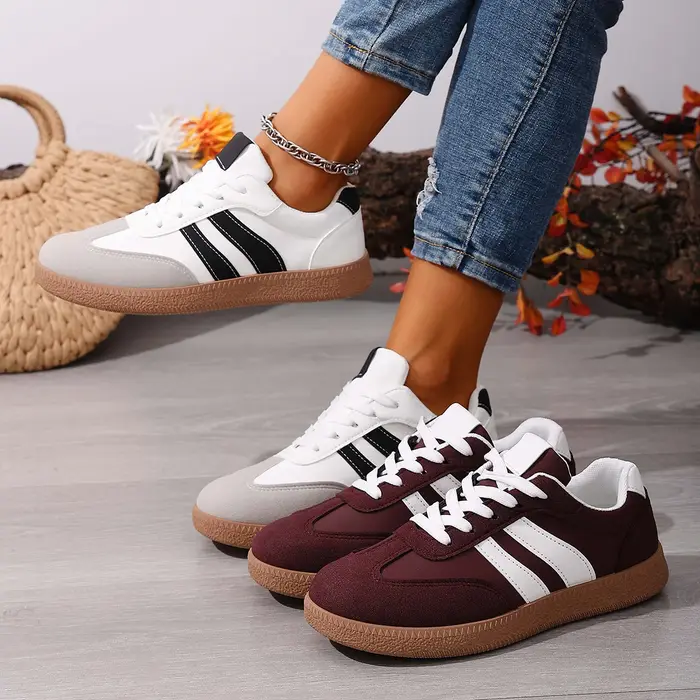 Baskets plates femme tendance rouge bordeaux 2026