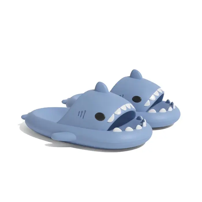 Pantoufles de requin à la mode pour femmes et hommes