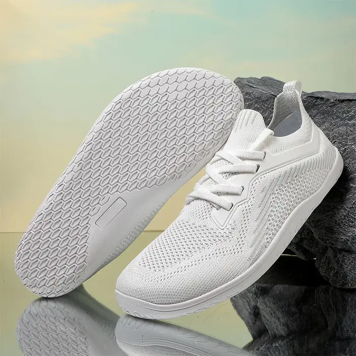 Nouvelles chaussures de sport décontractées à bout large