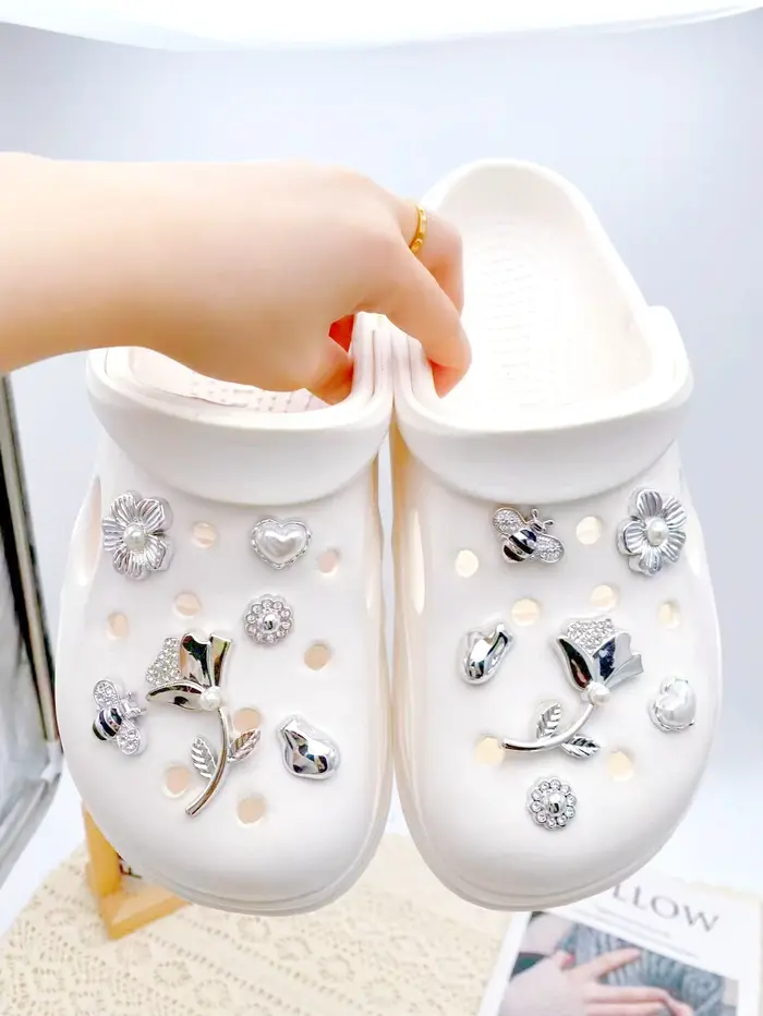 Décoration de chaussures DIY en 12 pièces - Un moyen intéressant et polyvalent de personnaliser vos