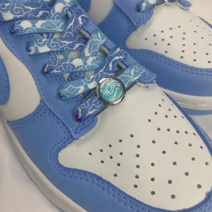 1 paire de lacets de luxe nébuleuse boucle en métal breloques de chaussures lacet décorations basket