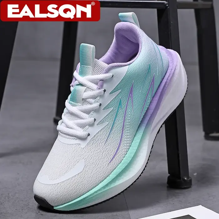 Sneakers noires tendance pour femmes, respirantes, à lacets, légères, confortables, athlétiques, antidérapantes, pour la marche et la course