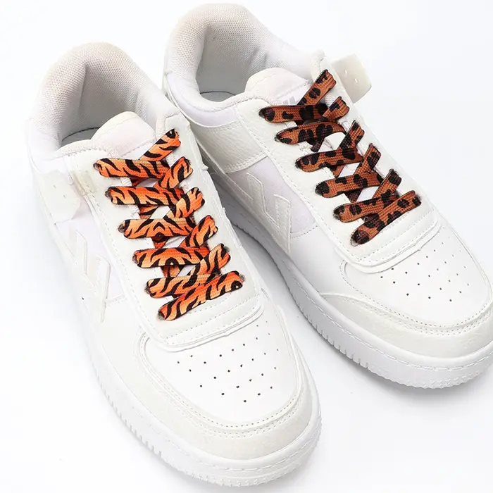 Lacets Lumineux Plats Imprimés Léopard