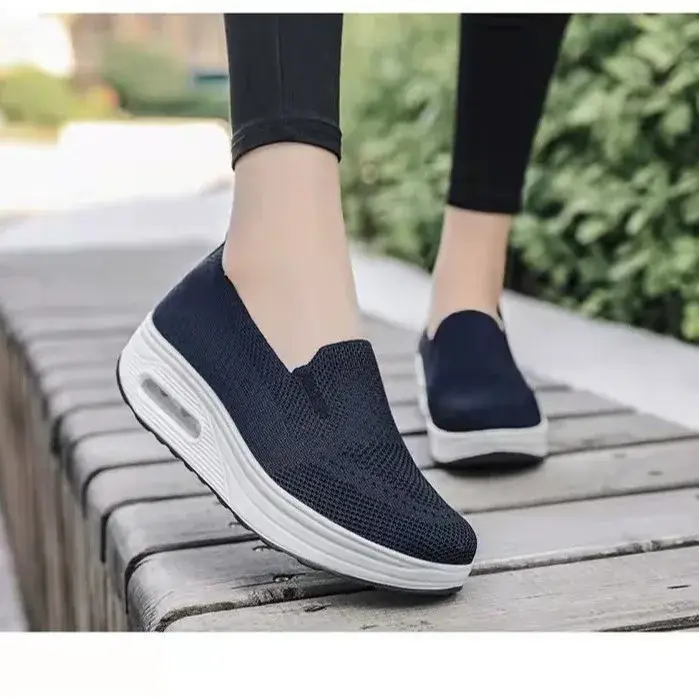 Chaussures plates pour femmes à talon bas