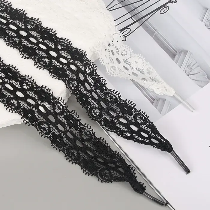 Lacets plats en dentelle de 2.9CM de largeur pour baskets