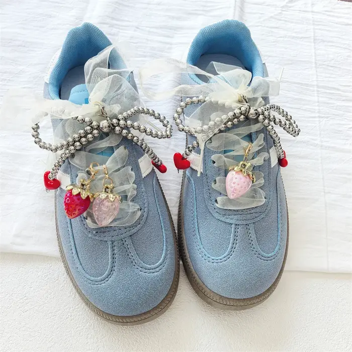 Lacets de chaussures en perles de raisin cerise