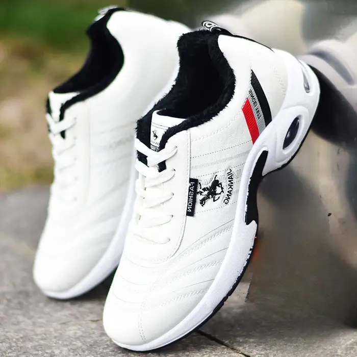 Baskets en cuir pour hommes chaussures polyvalentes décontractées
