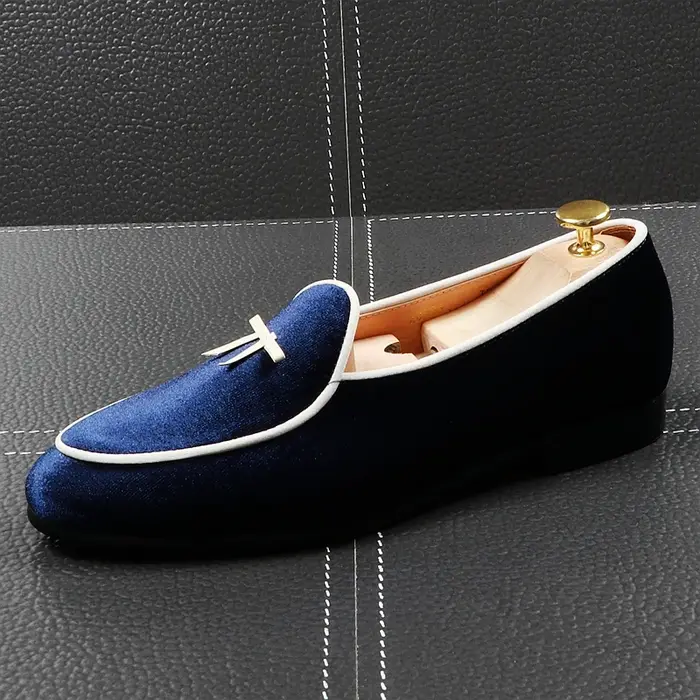 Panda En Peluche Mode Hommes Suede Chaussures En Cuir Mâle Robe De Mariage Classique Business Party De Bureau Mocassins