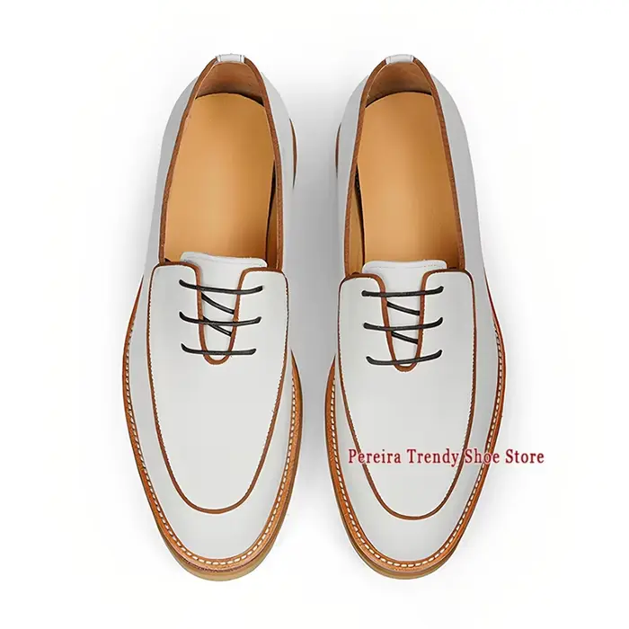 Chaussures Derby classiques faites à la main à semelle épaisse pour hommes