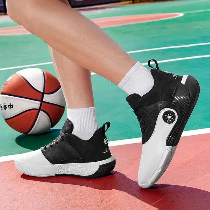 Chaussures de basket-ball unisexes, respirantes, légères, antidérapantes, semelle en caoutchouc, chaussures de sport d'extérieur