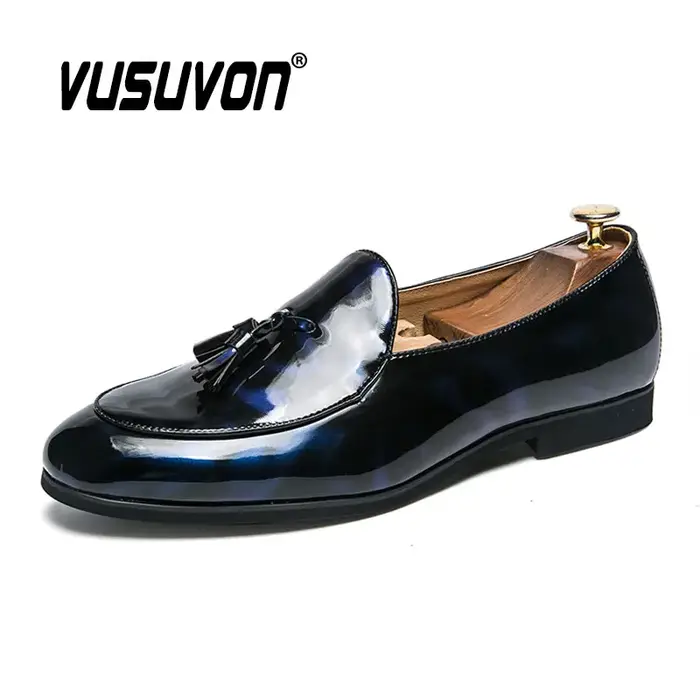 Mode hommes chaussures en cuir verni 37-47 taille garçons mocassins respirants noir doux en plein air décontracté été Mules robe appartements