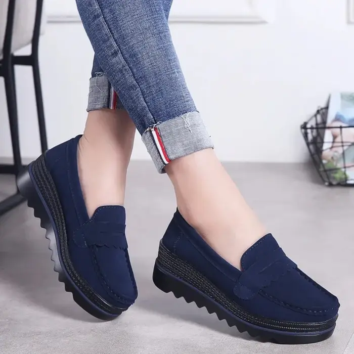 2025 grande taille chaussures pour femmes mocassins en cuir suédé muffin semelle semelle épaisse augmenter décontracté femmes unique chaussure couvre pied