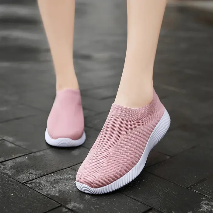 Mode d'été femmes chaussures doux en plein air baskets léger confortable
