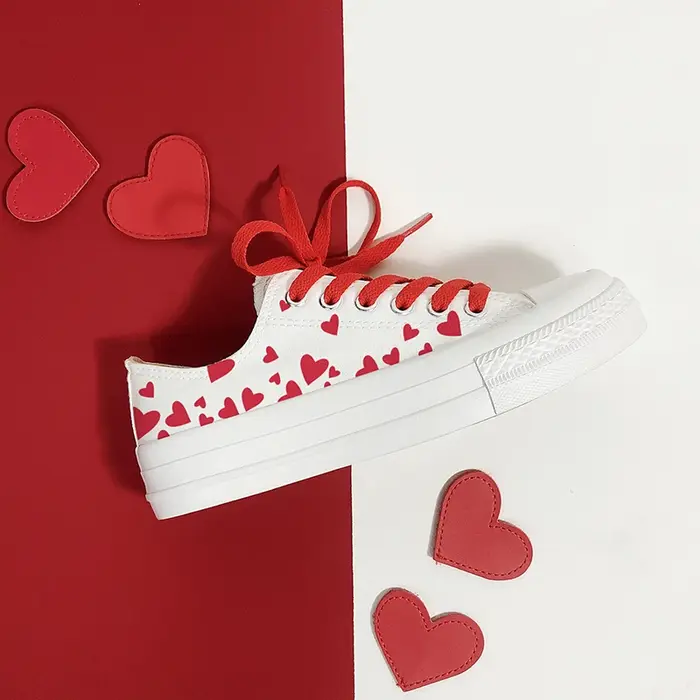 Amy et Michael Lovers baskets coeur doux peint à la main chaussures en toile mignon fille étudiants