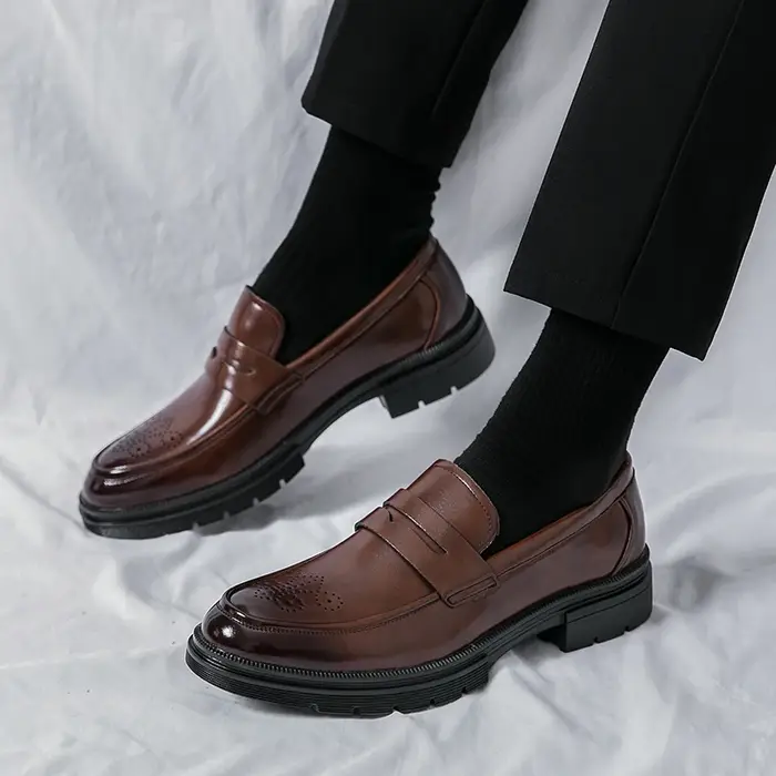 Chaussures à semelles hautes décontractées pour hommes