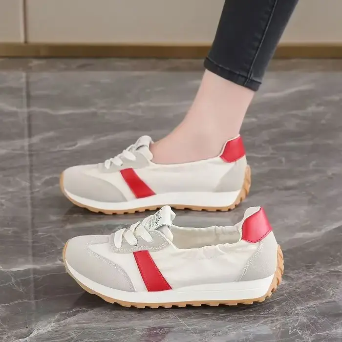 Chaussures pour femmes à semelle souple