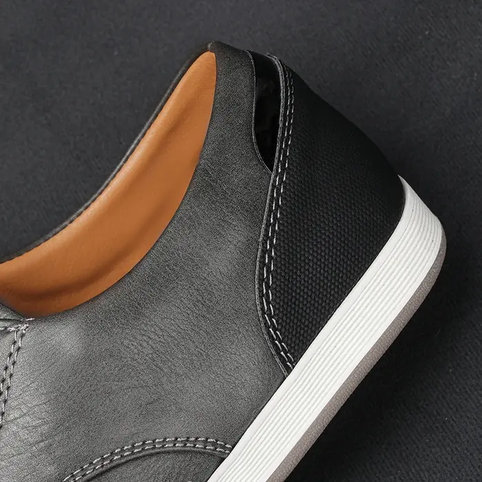 Baskets en cuir confortables à la mode pour hommes