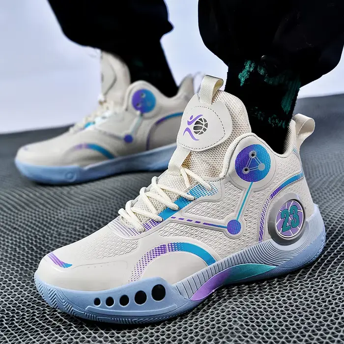 Chaussures de basket-ball à tige haute