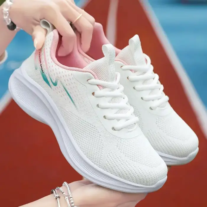 Chaussures de course à semelles souples pour femmes