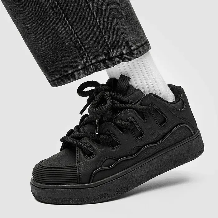 Chaussures pour hommes à la mode, sports de plein air nouvelles chaussures décontractées respirantes à semelles épaisses, chaussures de course antidérapantes et confortables, chaussures de tennis