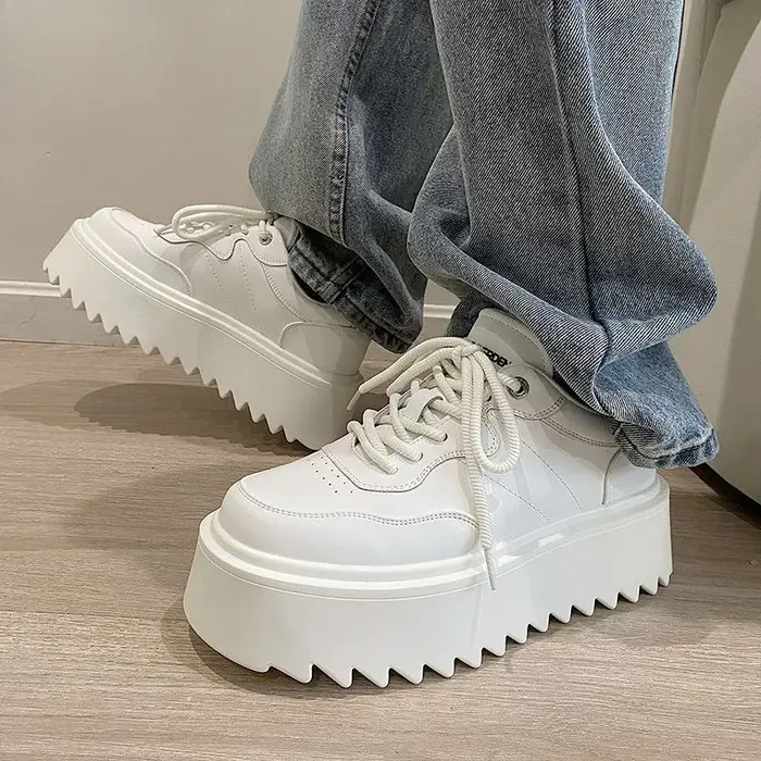 Chaussures de sport épaisses tendance 2026 pour hommes