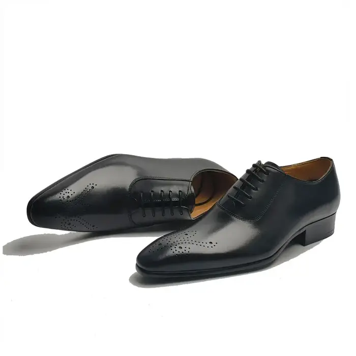 Chaussures en cuir pour hommes de mariage faites à la main de haute qualité