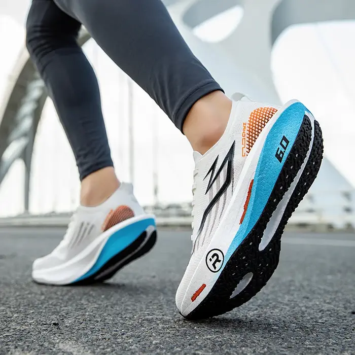 Chaussures de sport légères pour hommes et femmes