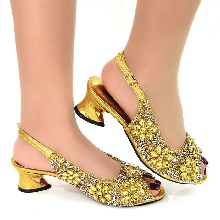 Chaussures de fête de couleur verte