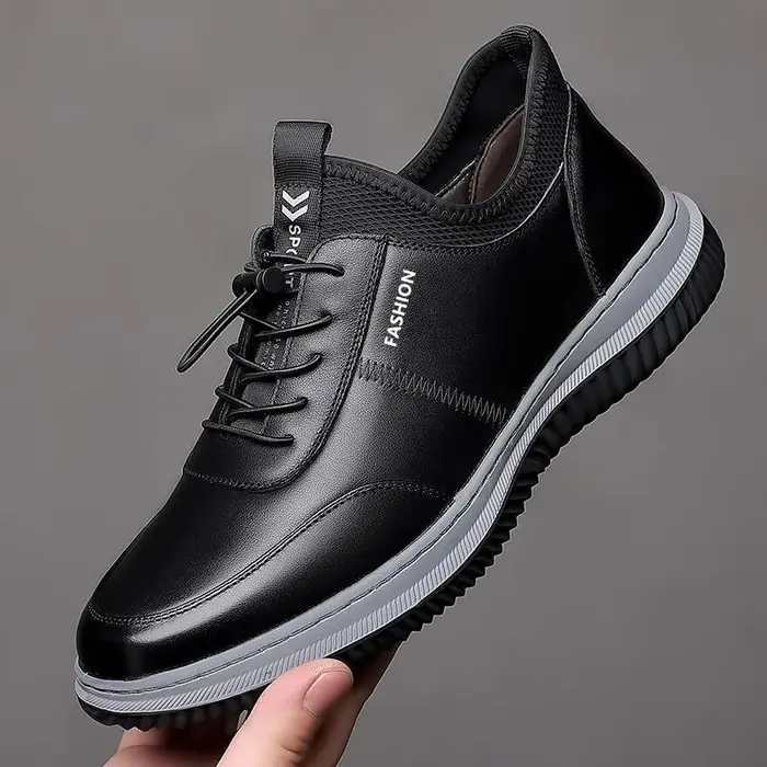 Chaussures de sport légères en cuir PU pour hommes, baskets respirantes pour hommes, à lacets, confortables, décontractées, course à pied, extérieur, nouveau