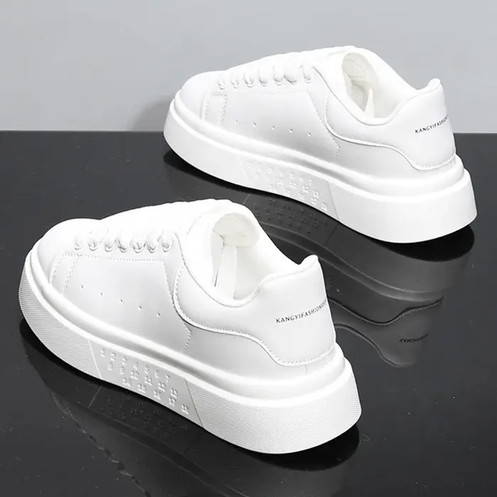 Fashion Men Skateboarding shoes Casual Sport Shoes Platform Sneakers Outdoor Breathable White Runnin
