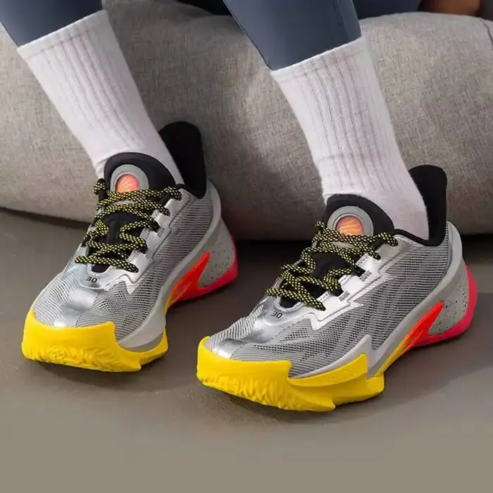 Under Armour – baskets de basket-ball Curry pour hommes et femmes