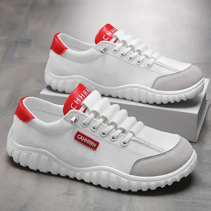 Chaussures pour hommes à semelle large