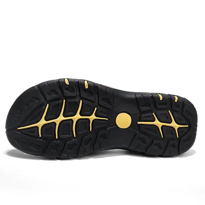 CLOHOO sandales pour hommes faites à la main fond épais en caoutchouc respirant décontracté chaussures de plage à enfiler en cuir Version améliorée