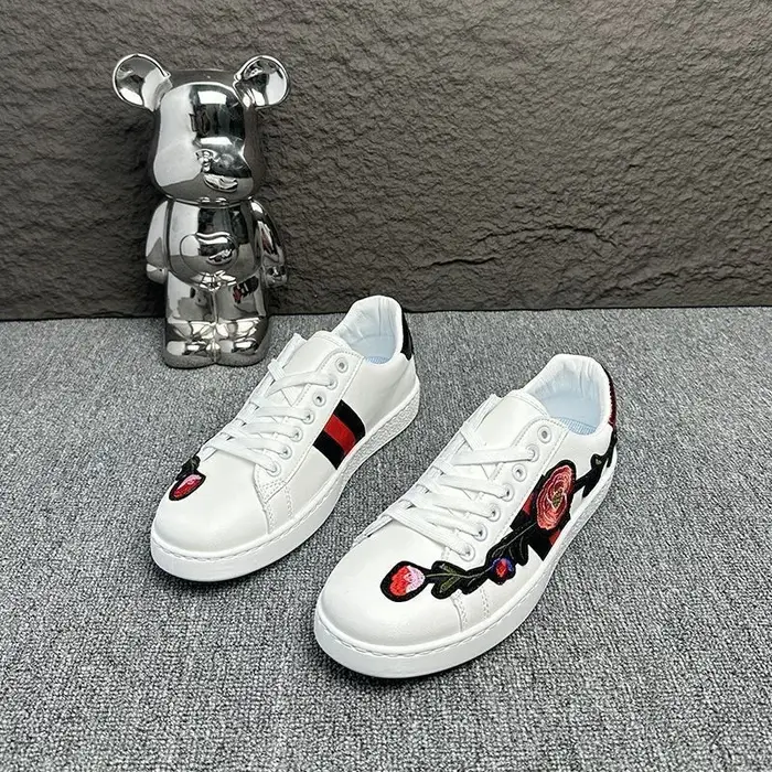 Nouvelles chaussures de sport décontractées pour hommes à lacets