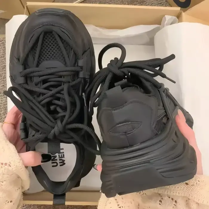 Printemps automne baskets chaussures pour femmes Routine quotidienne Original femme chaussures offres coréennes lumière 2025 nouvelle chaussure vulcanisée en vente