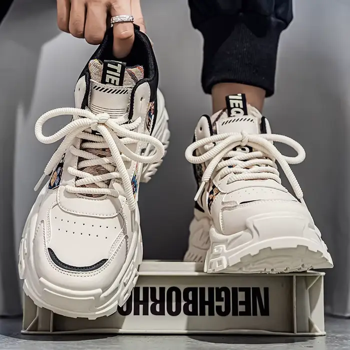 Chaussures de sport montantes pour hommes