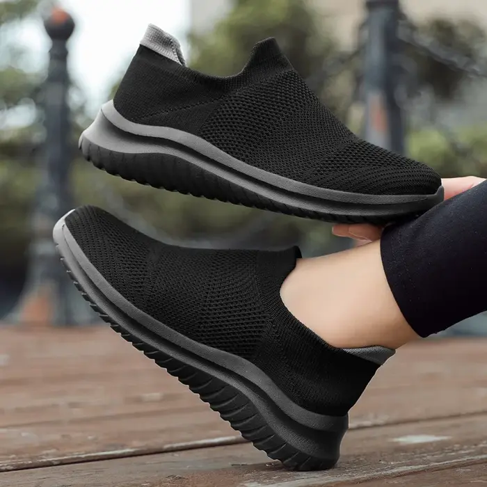 Chaussures de sport en maille pour hommes