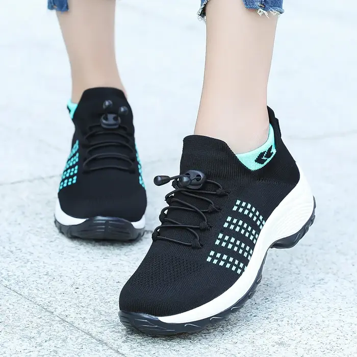 Chaussures de marche respirantes pour femmes