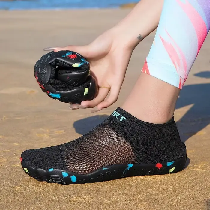 Chaussures aquatiques pour femmes et hommes