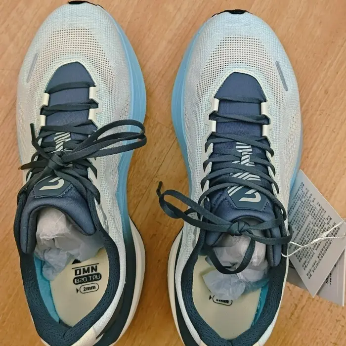 DYNAFISH Xiao Nian Chaussures de course pour hommes et femmes, chaussures de sport confortables, chaussures d'entraînement en maille pour couples, chaussures de jogging à semelle souple