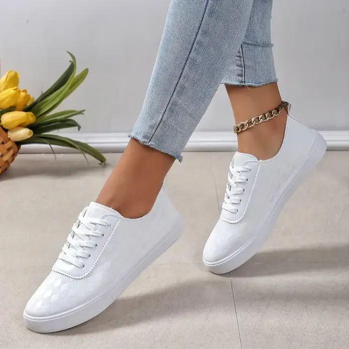 Nouvelles baskets pour femmes 2026 – Chaussures plates d'extérieur confortables, légères et élégante