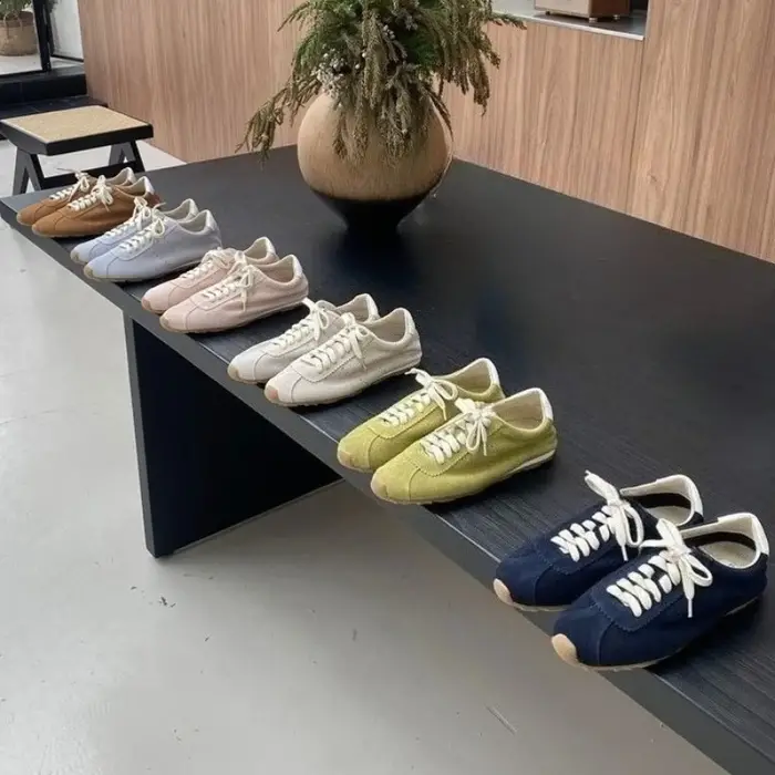 Chaussures de sport décontractées plates à lacets en cuir véritable pour femmes