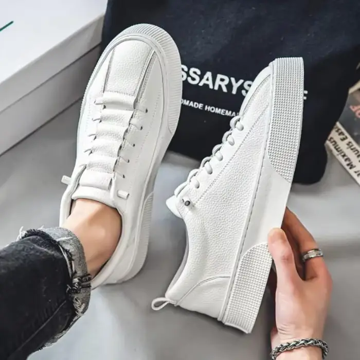 Baskets Blanches à Lacets pour Homme