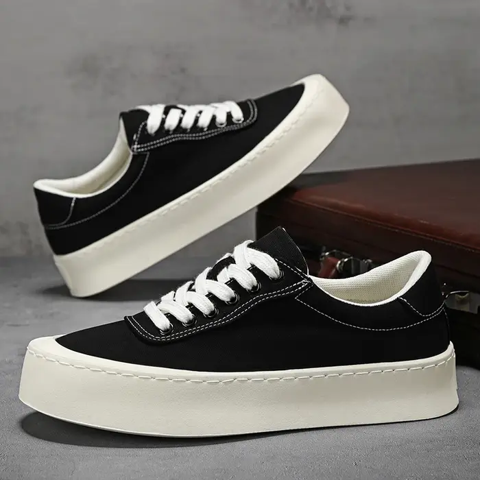 Chaussures en toile pour hommes