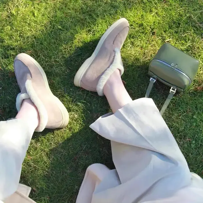Plate-forme chaussures en toile 2023 printemps et automne chaussures pour femmes rehaussées chaussures décontractées plates bottes en cuir noir Owens baskets pour femmes