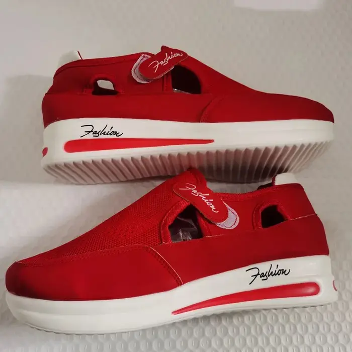 Nouvelles baskets rouges décontractées et respirantes pour femmes 2026 – Chaussures de mode à plateforme en toile