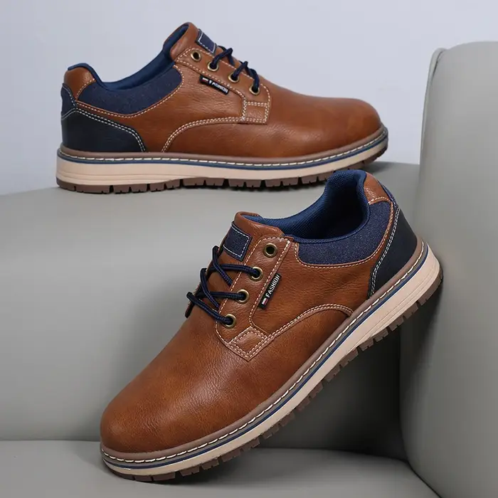 Chaussures décontractées pour hommes quatre saisons, semelle souple, antidérapantes, baskets en cuir tendance, chaussures de trekking faites à la main, chaussures de marche, baskets